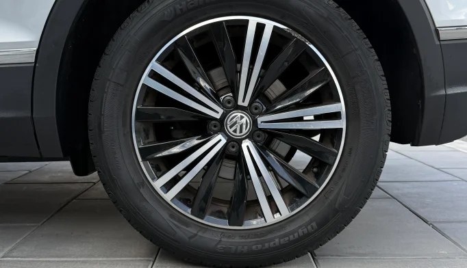 Volkswagen Tiguan  - 2018