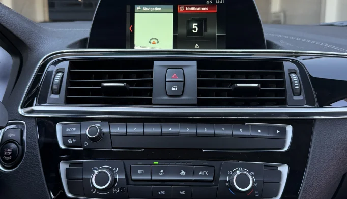 BMW 1 Series  - 2019