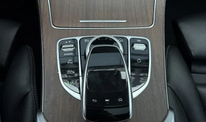 Mercedes-Benz C-Class  - 2019