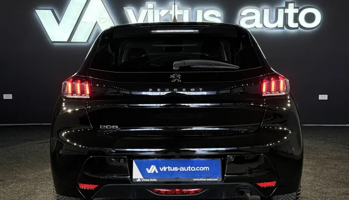 Peugeot 208  - 2022
