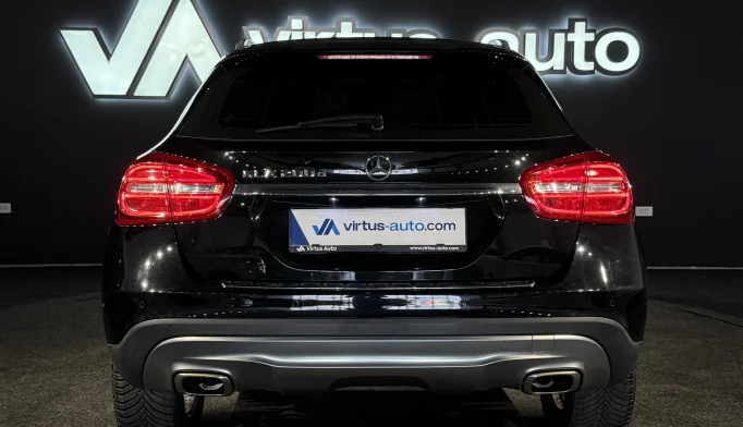 Mercedes-Benz GLA-Class  - 2016