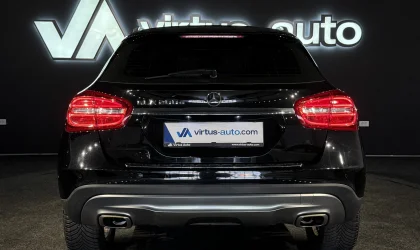 Mercedes-Benz GLA-Class  - 2016