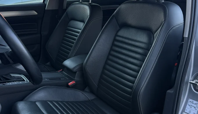Volkswagen Passat  - 2021