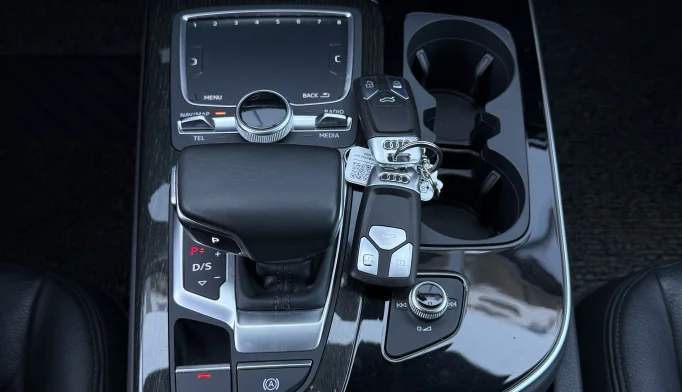 Audi Q7  - 2016