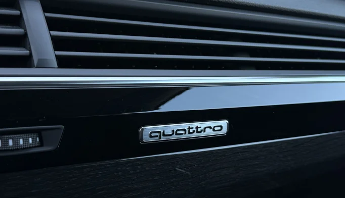 Audi Q7  - 2016