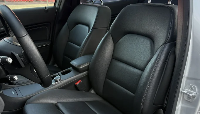 Mercedes-Benz GLA-Class  - 2016