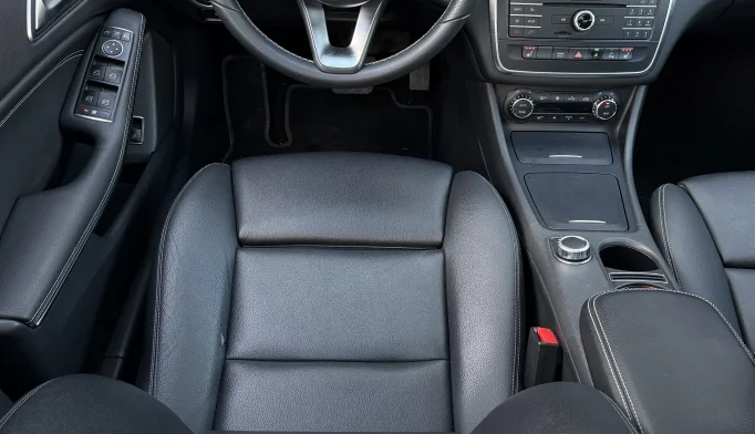 Mercedes-Benz GLA-Class  - 2016