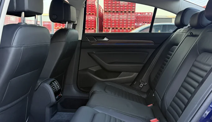 Volkswagen Passat  - 2018