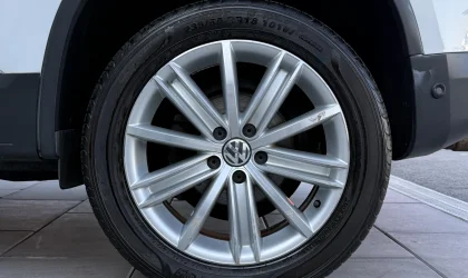 Volkswagen Tiguan  - 2016