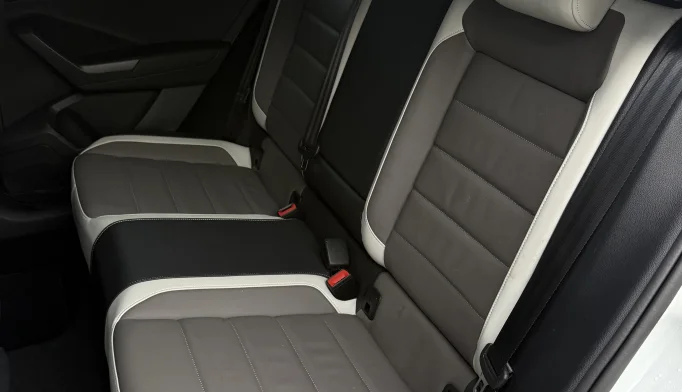 Volkswagen T-Roc  - 2021