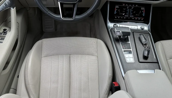 Audi A6  - 2021