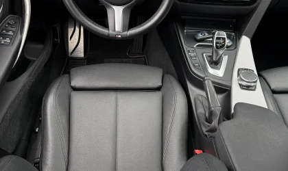 BMW 3 Series  - 2018