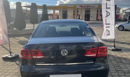 Volkswagen Passat  - 2012