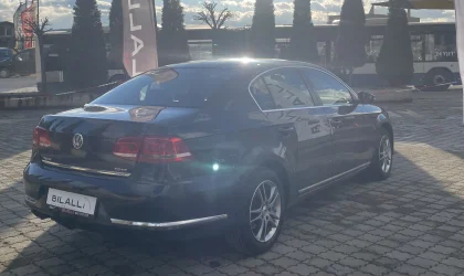 Volkswagen Passat  - 2012