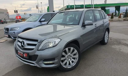 Mercedes-Benz   - 2012