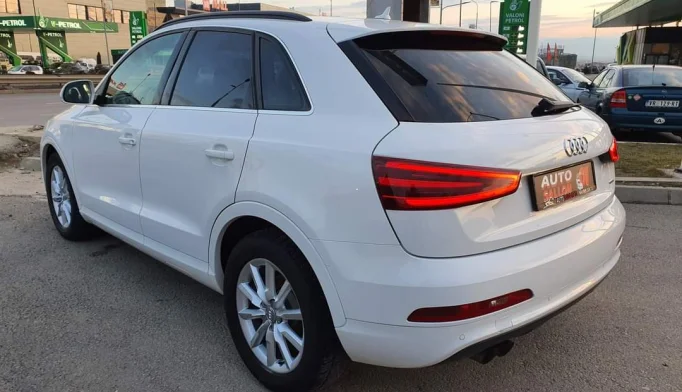 Audi Q3  - 2014