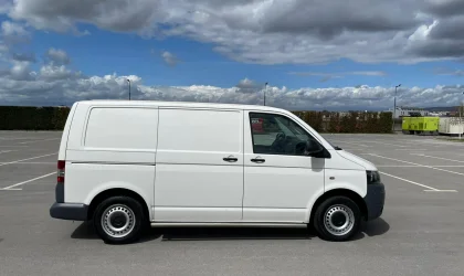 Volkswagen Transporter  - 2011
