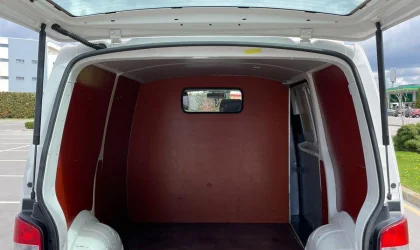 Volkswagen Transporter  - 2011