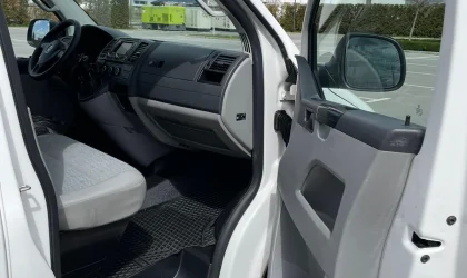 Volkswagen Transporter  - 2011