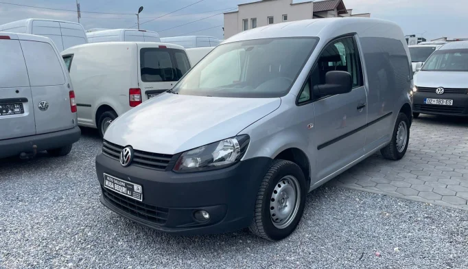 Volkswagen Caddy   - 2015