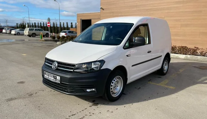 Volkswagen Caddy   - 2016