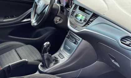 Opel Astra  - 2017