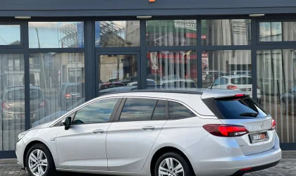 Opel Astra  - 2017