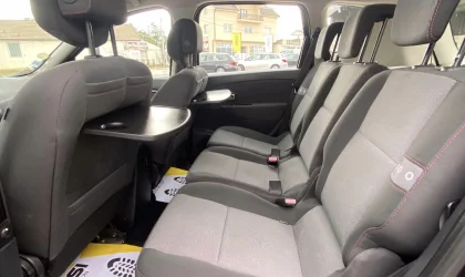 Renault Scenic  - 2012