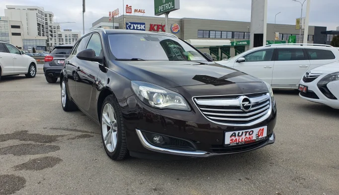 Opel Insignia  - 2014