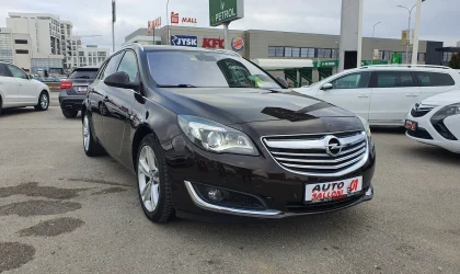 Opel Insignia  - 2014