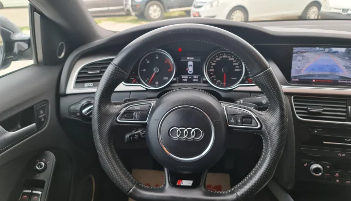 Audi A5  - 2012