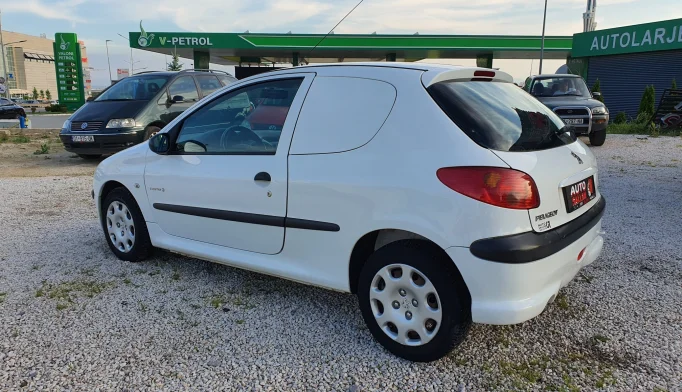 Peugeot 206  - 2006