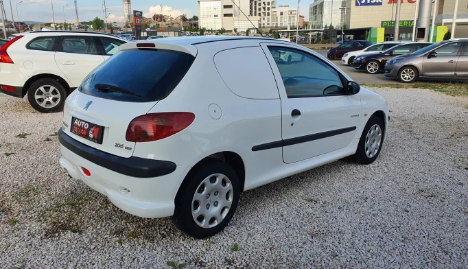 Peugeot 206  - 2006