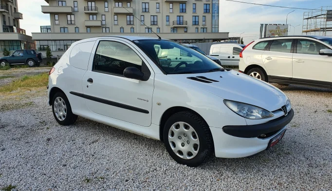 Peugeot 206  - 2006