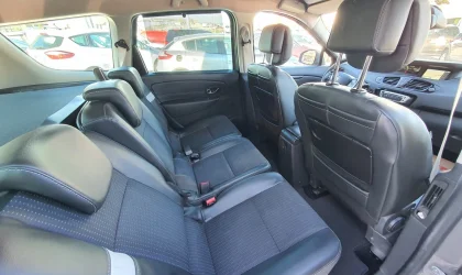 Renault Scenic  - 2012