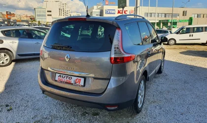 Renault Scenic  - 2012