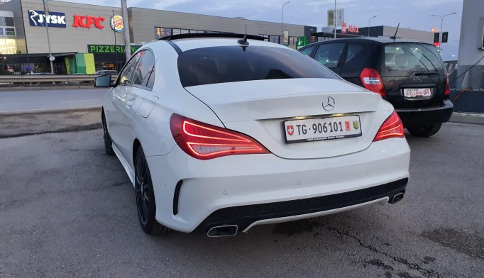 Mercedes-Benz GLA-Class  - 2014