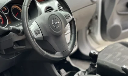Opel Corsa  - 2012