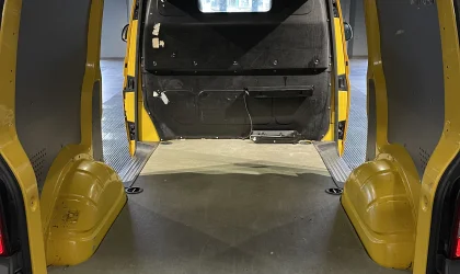 Volkswagen Transporter  - 2010