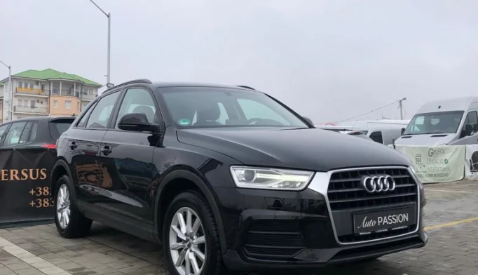 Audi Q3  - 2016