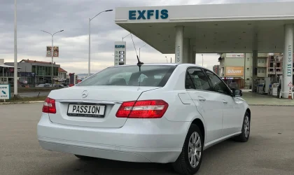 Mercedes-Benz E-Class  - 2013