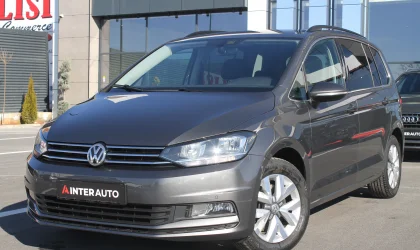 Volkswagen Touran  - 2016