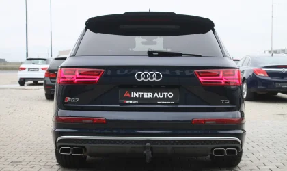 Audi Q7  - 2016