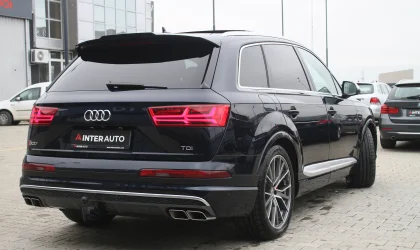 Audi Q7  - 2016