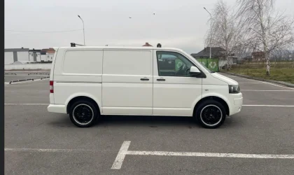 Volkswagen Transporter  - 2010