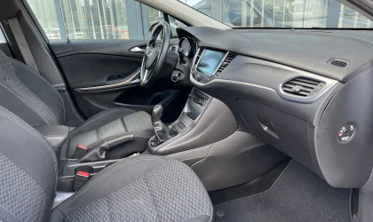Opel Astra  - 2018