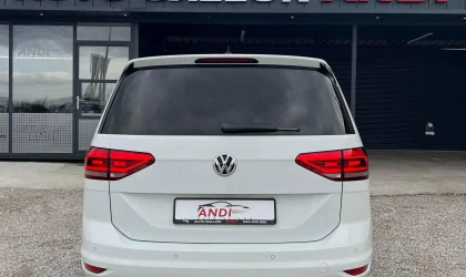 Volkswagen Touran  - 2017