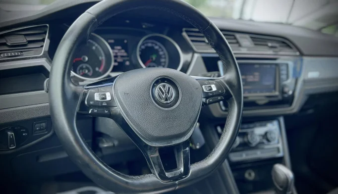 Volkswagen Touran  - 2017
