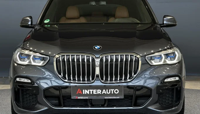 BMW X5  - 2019