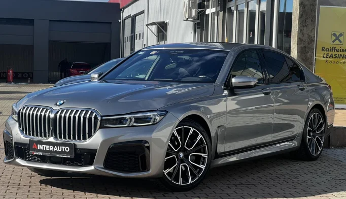 BMW 7 Series   - 2019